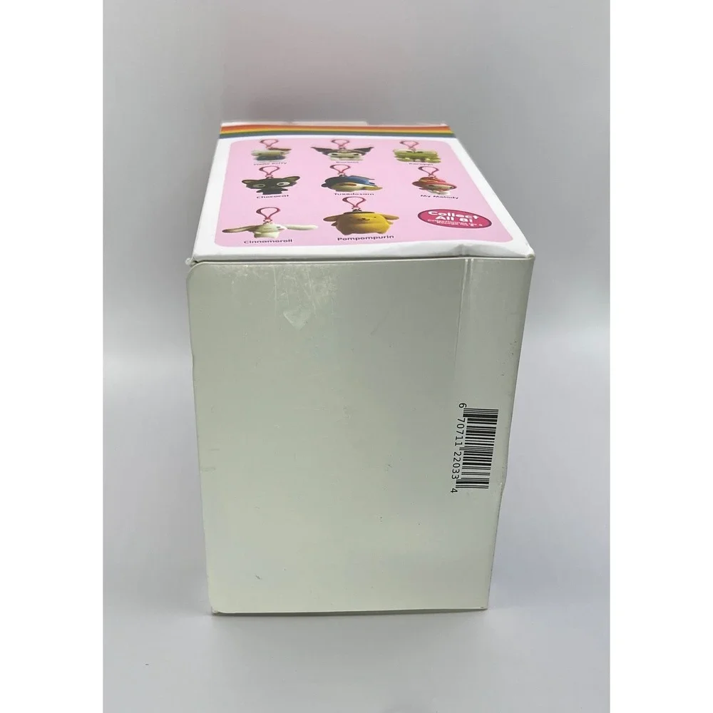 Sanrio Hello Kitty and Friends Flocked Hangers Blind Box‎ Mystery Clip